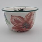 Compotera de Porcelana mediana con vivos verdes y flores rojas